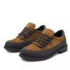 Braun-schwarze Schuhe