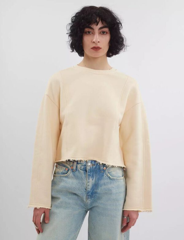 Weißes Sweatshirt